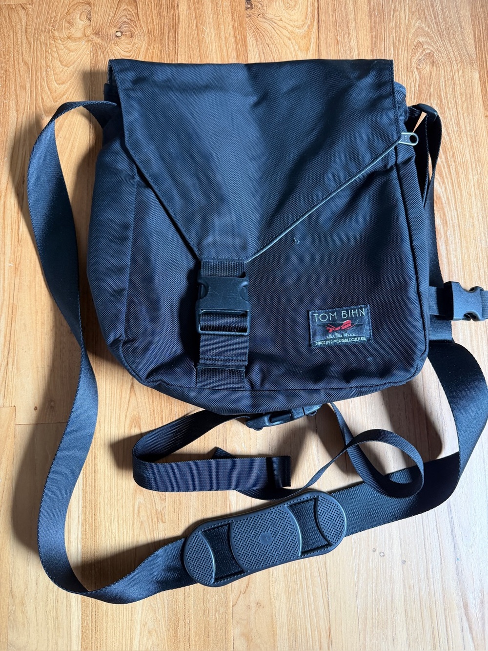 Tohm Bihb Cafe Bag